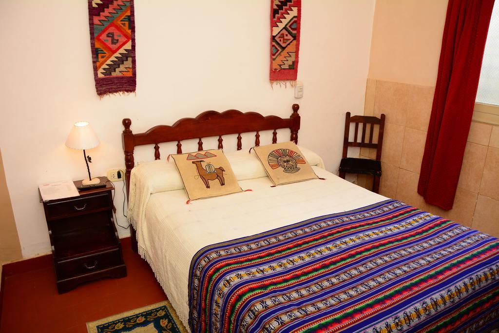 Hostal Yatasto Salta Luaran gambar