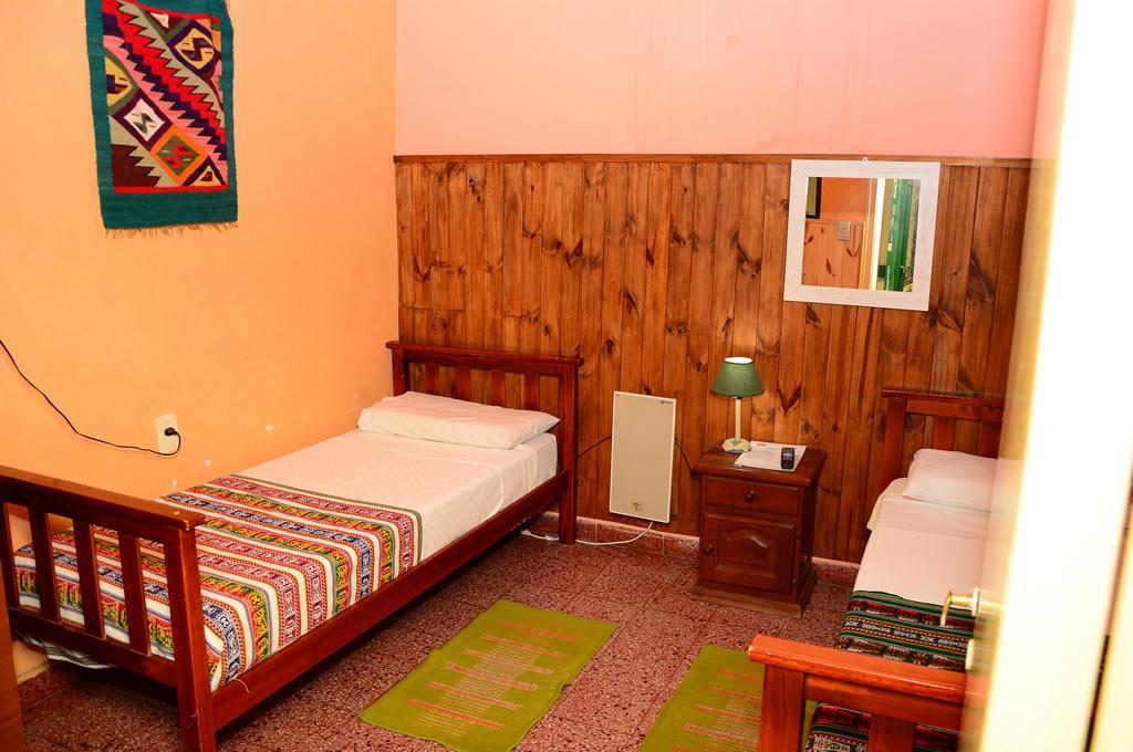 Hostal Yatasto Salta Luaran gambar