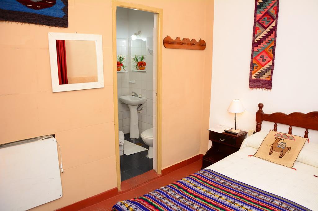 Hostal Yatasto Salta Luaran gambar